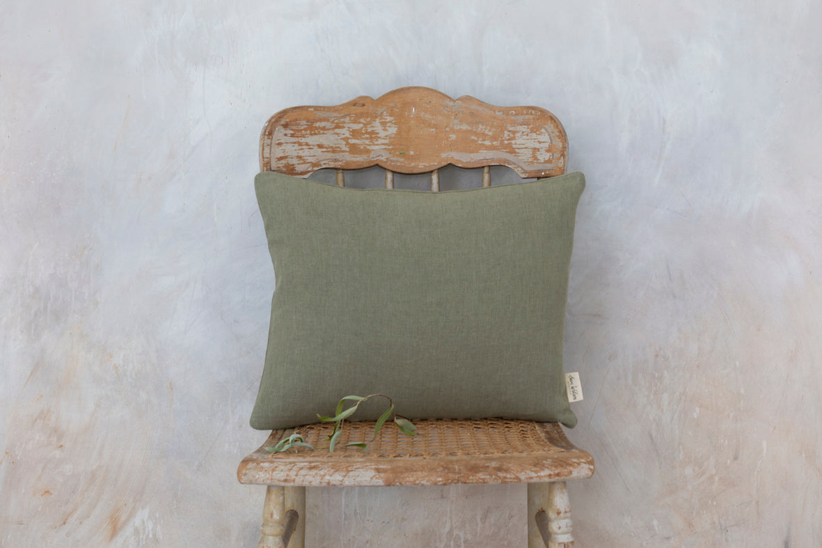 Bayleaf Fine Linen Rectangle Cushion